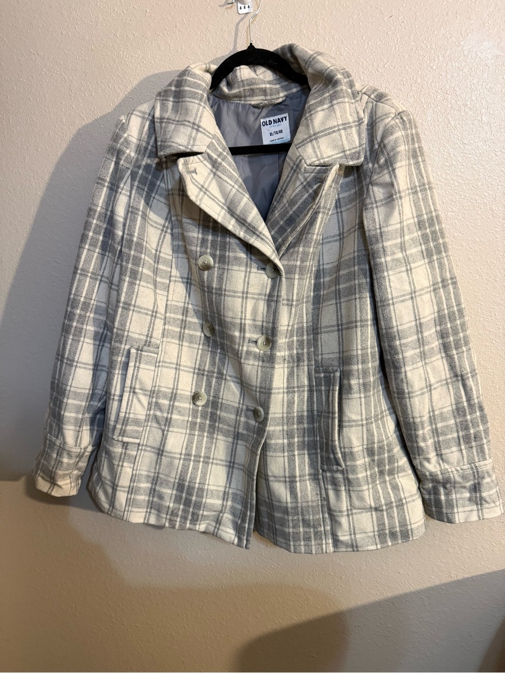 Old Navy Women's wool blend coat jacket cream & gray size XL